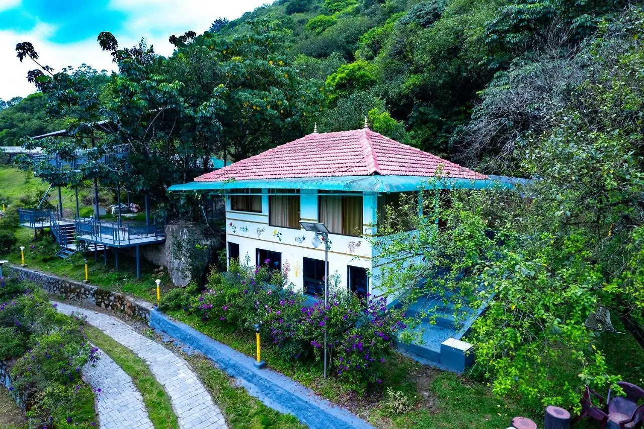 Shisiram-Italian Luxury Cottage Tabor Hills Resort location